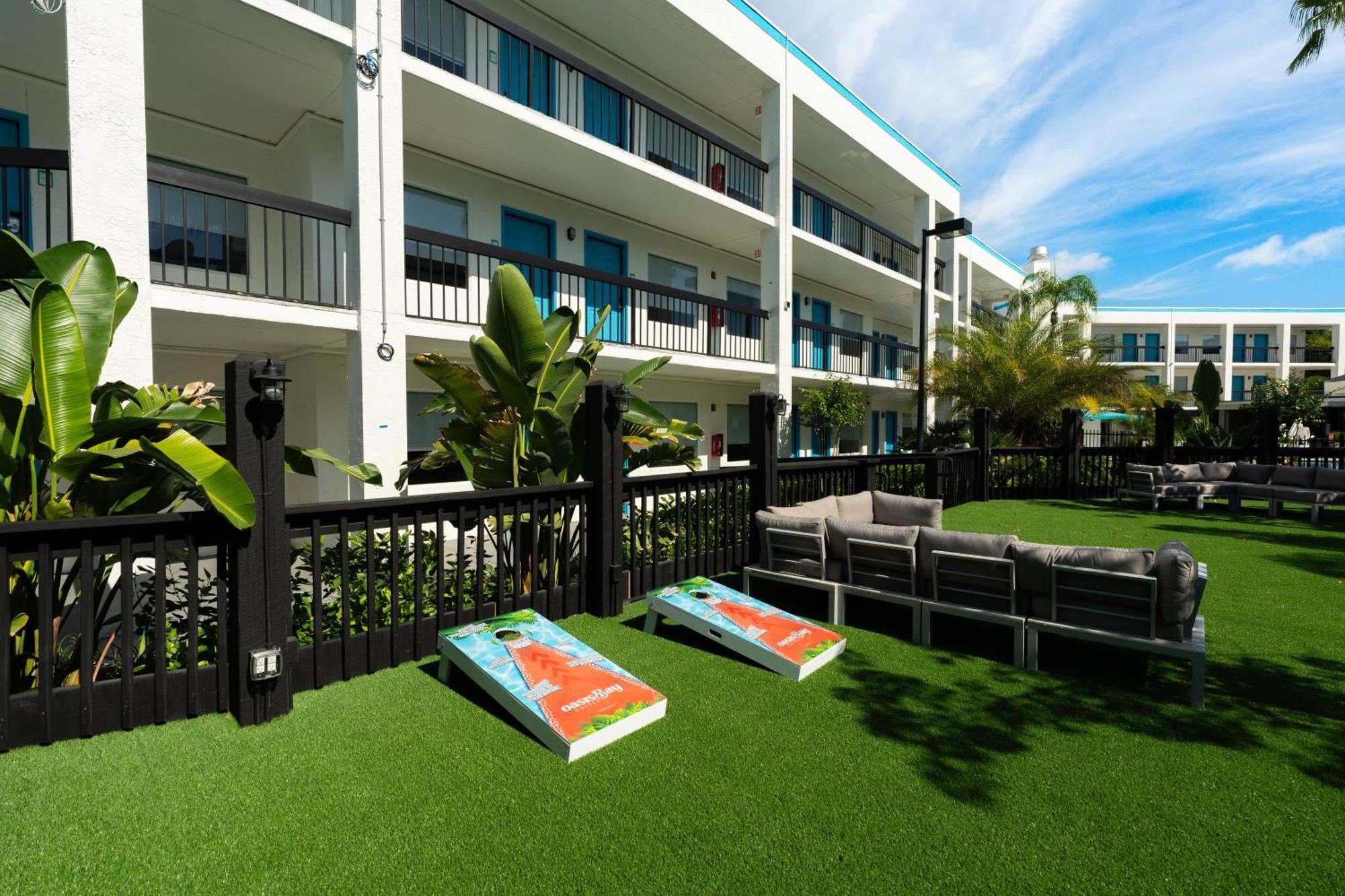 Oasis Bay Suites, Tampa, Busch Gardens, Usf Kültér fotó