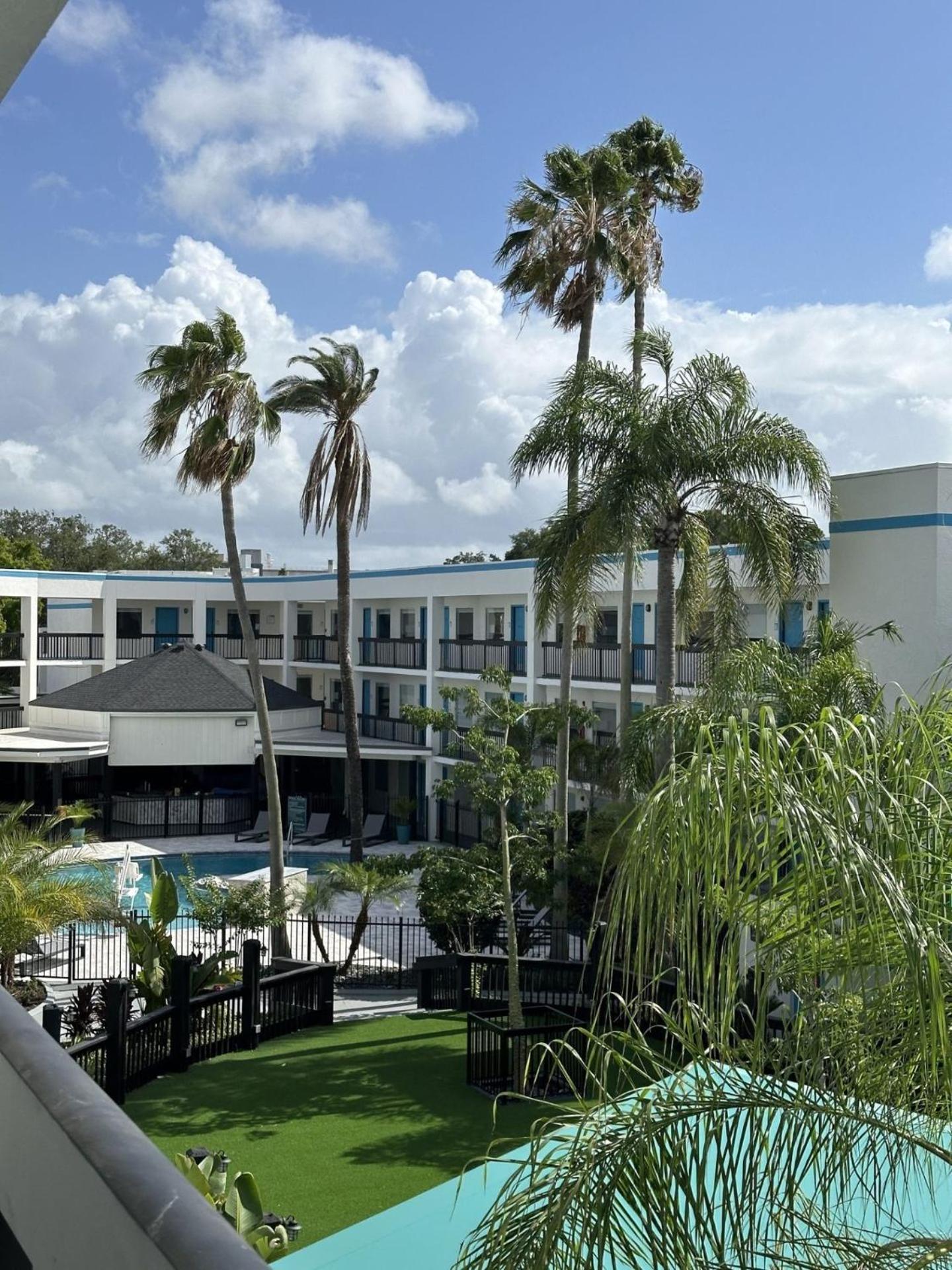 Oasis Bay Suites, Tampa, Busch Gardens, Usf Kültér fotó