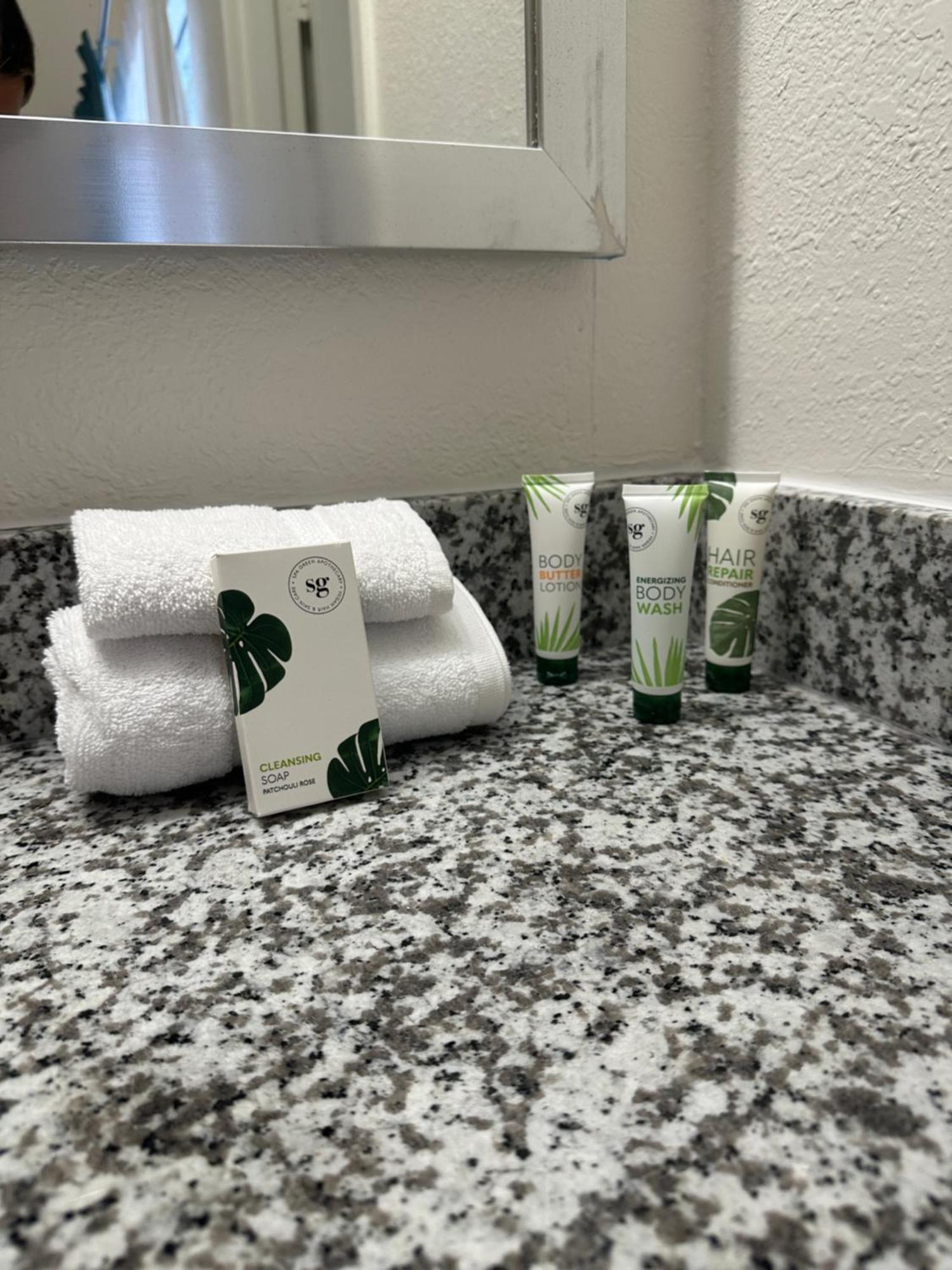 Oasis Bay Suites, Tampa, Busch Gardens, Usf Kültér fotó